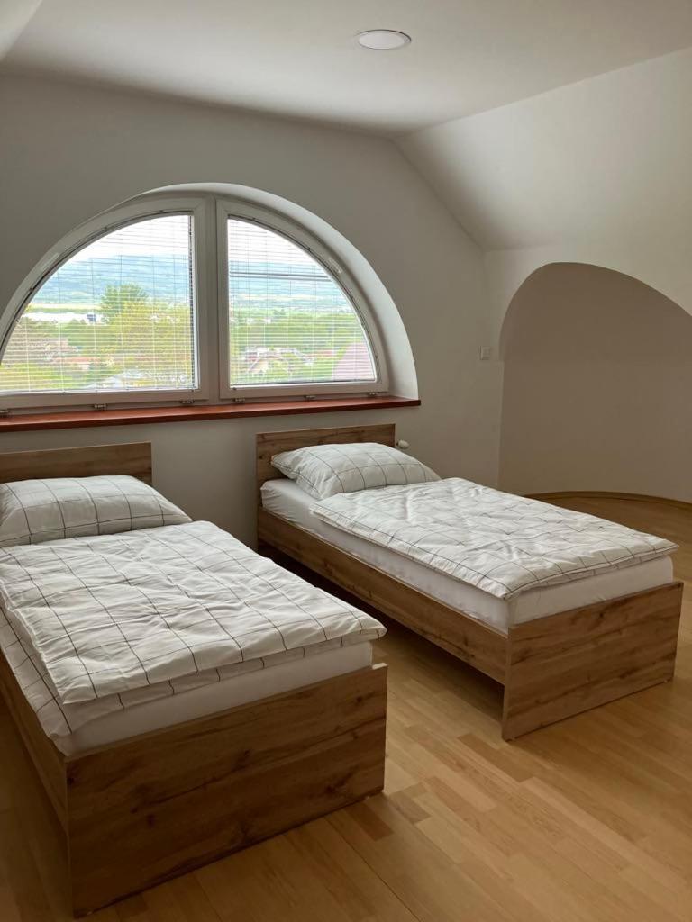 Vila Pri Kupeloch Bojnice Luaran gambar